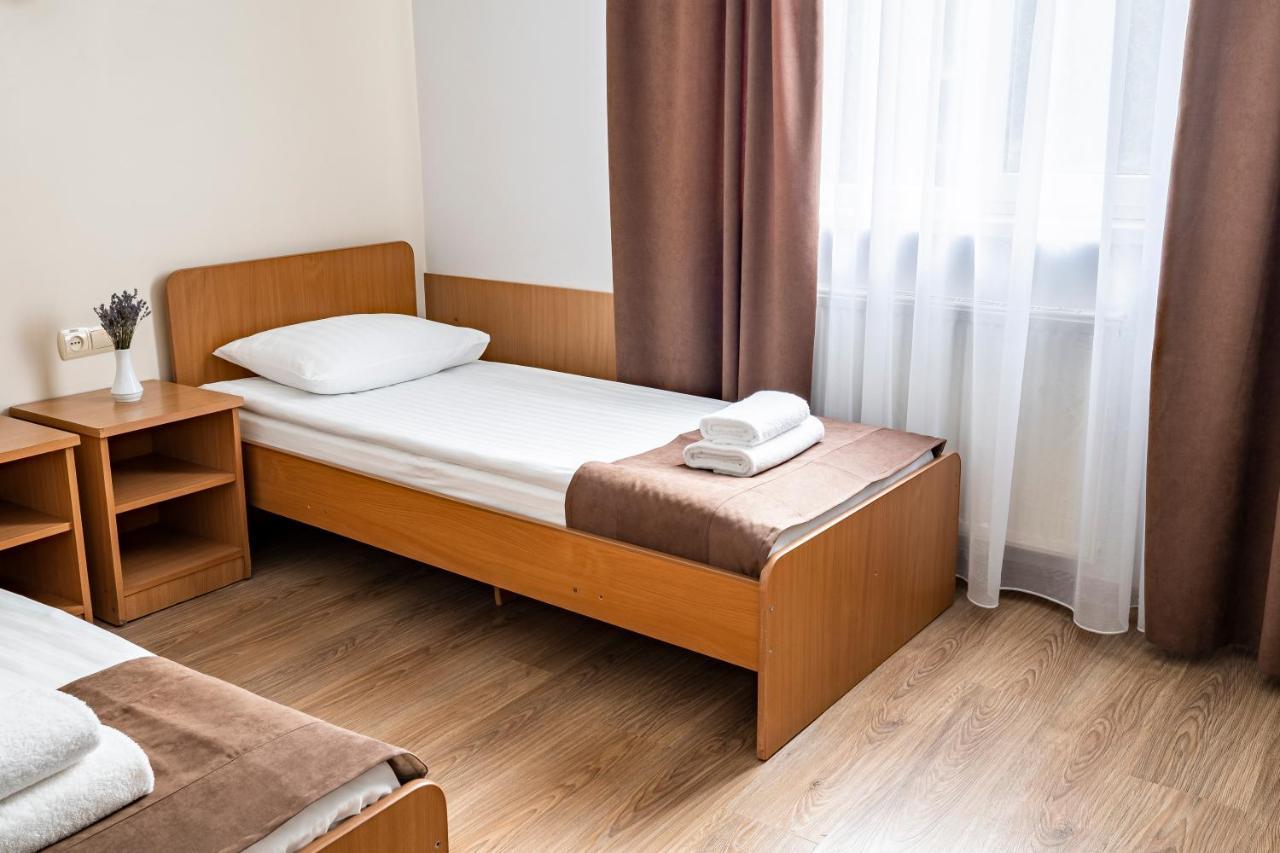 Hotel Galaktika Vynnyky Eksteriør billede