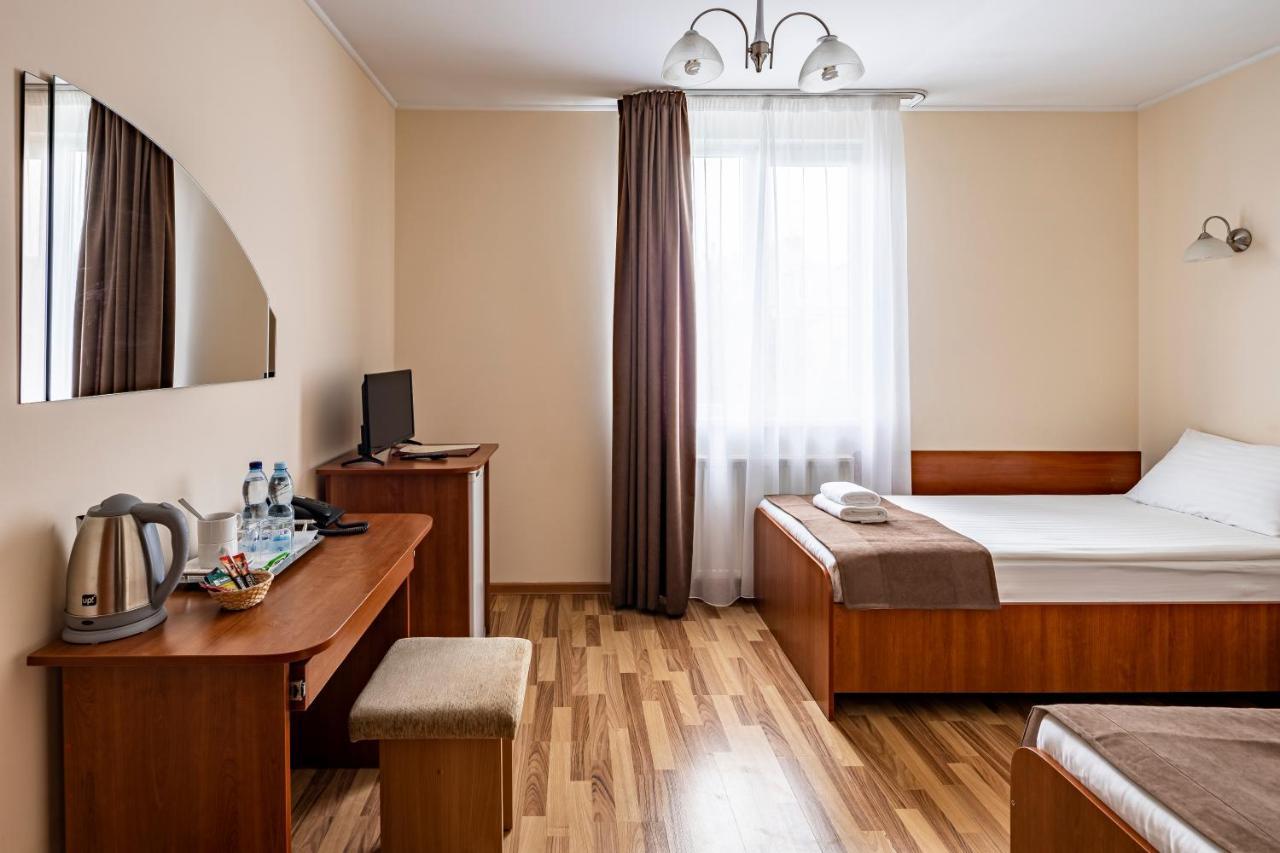 Hotel Galaktika Vynnyky Eksteriør billede