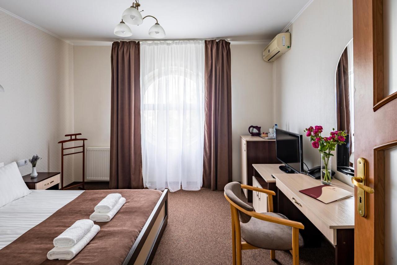 Hotel Galaktika Vynnyky Eksteriør billede