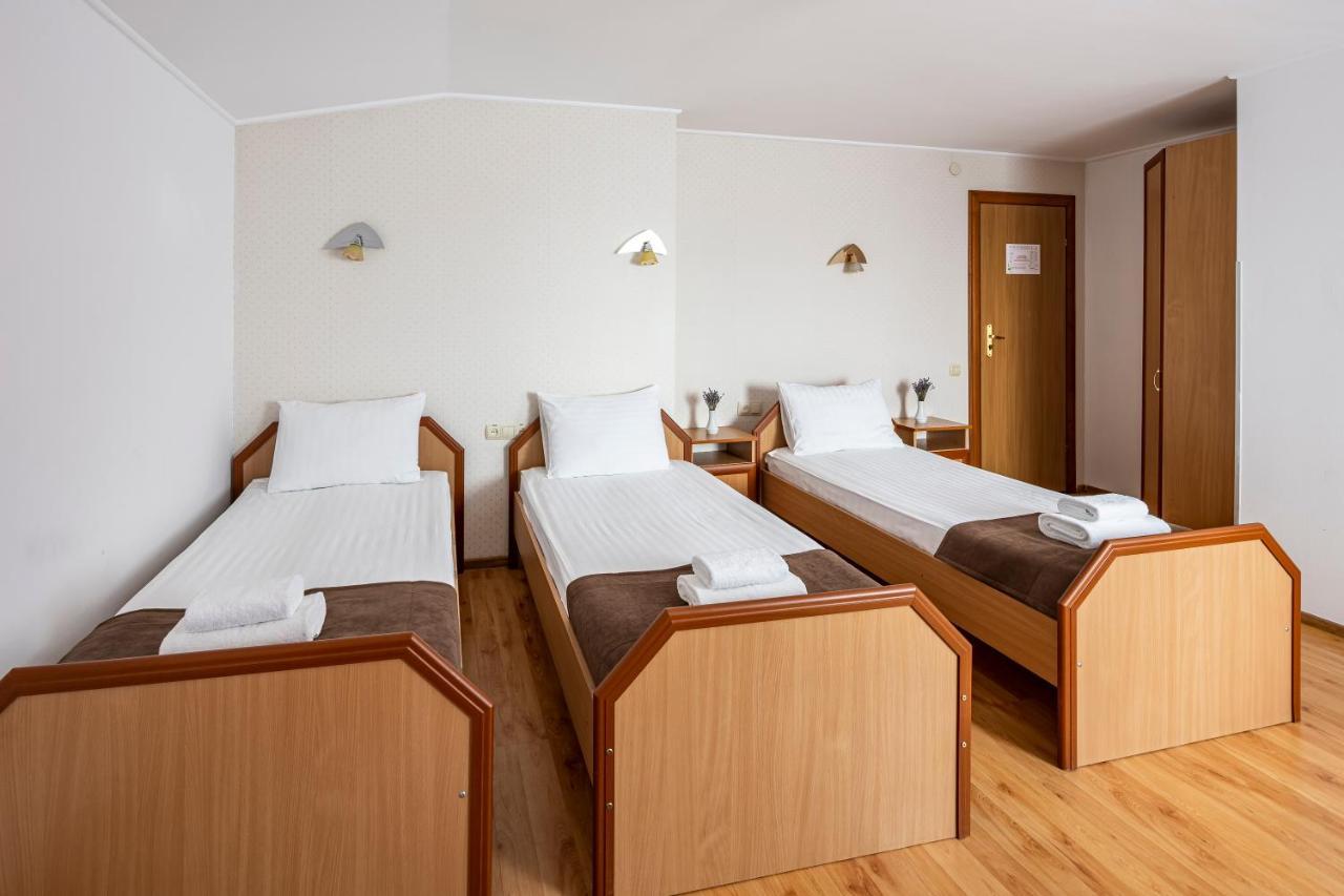 Hotel Galaktika Vynnyky Eksteriør billede